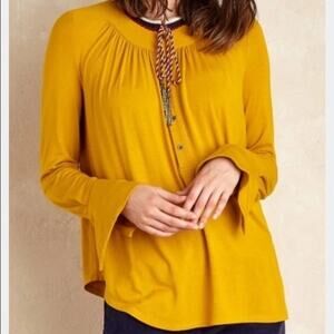 Anthropologie AKEMI + KIN Soft Jersey knit Gold Blouse Sz Medium